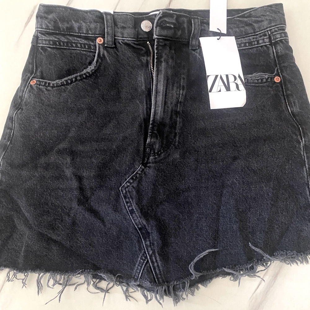 Zara Black Denim Skirt